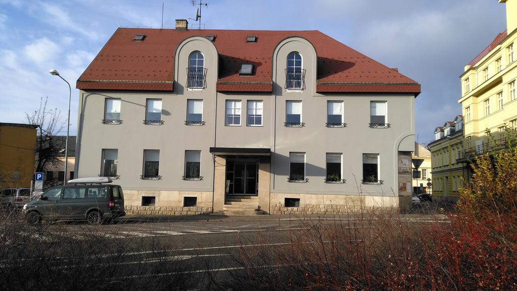 Hotel Na Baste Яблонець-над-Нисою Екстер'єр фото
